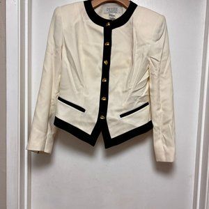 PETITE SOPHISTICATE Suit Jacket - white with black trim size: 4  Great condition